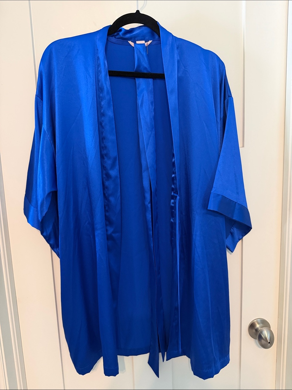 Victoria's Secret Satin Silky Kimono Robe in Royal Cobalt Blue with Tie Waist